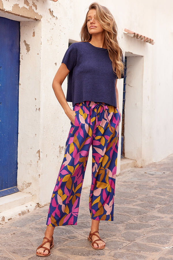Amelia Pants In Passionflower