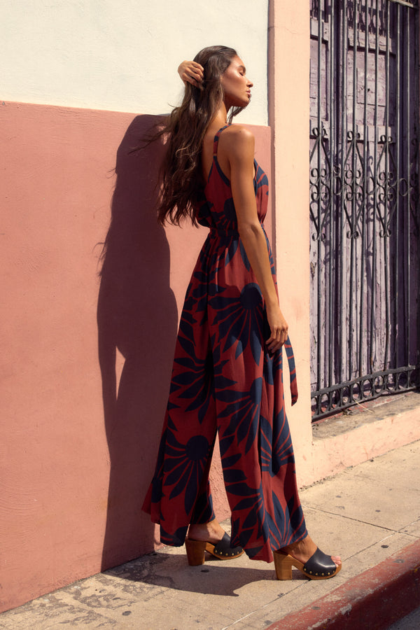 Delilah Jumpsuit In Chocolate Strawflower