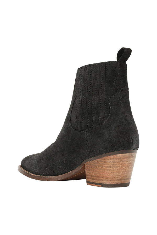 Harlow Boot In Black