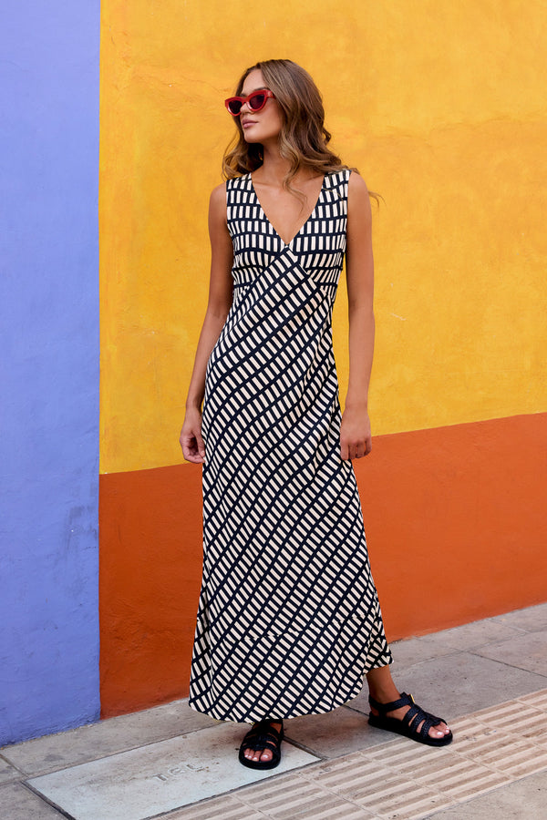 Loren Dress In Smoke