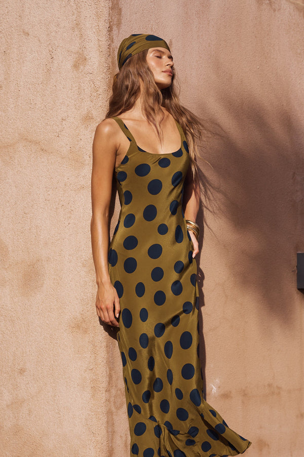 Scarf In Ginger Spot