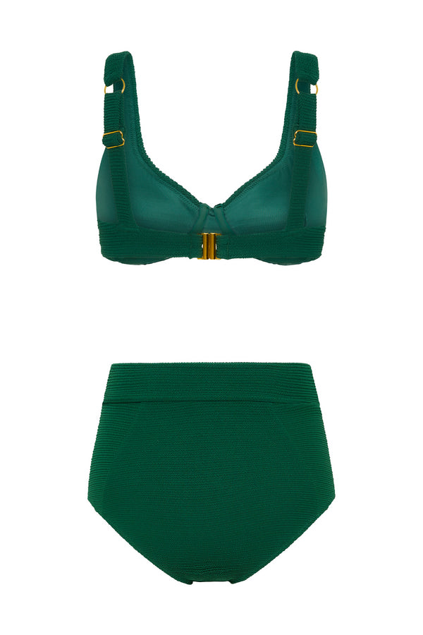 Babs Bikini In Jungle