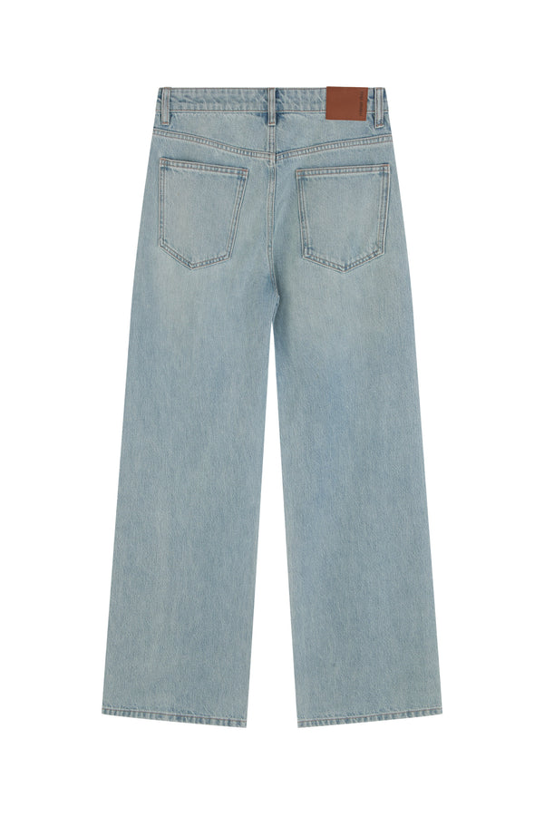 Billie Jeans In Light Blue