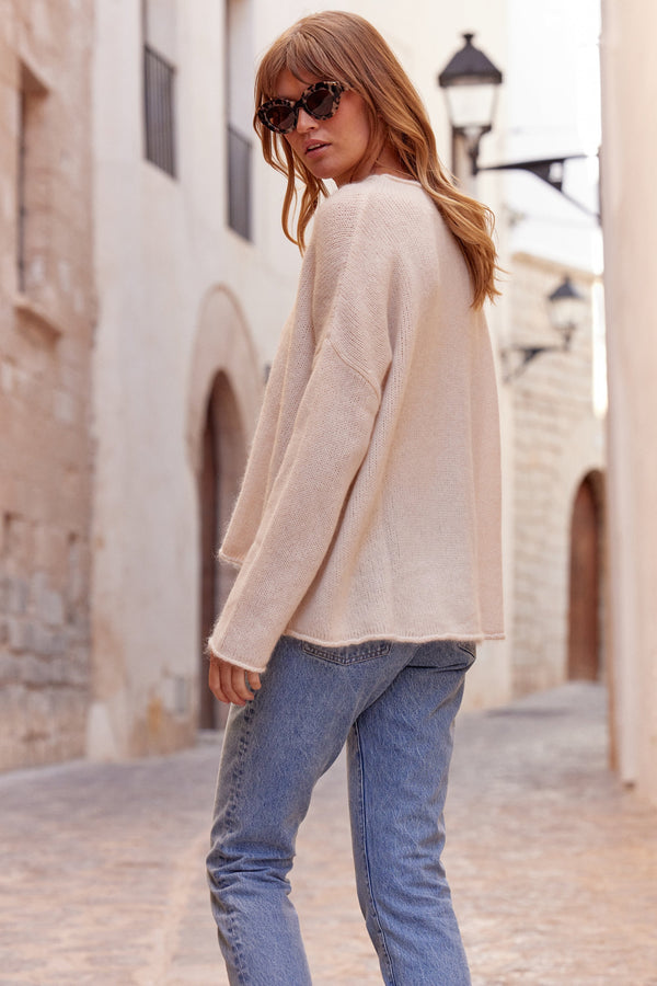 Jaz Knit Jumper In Creme