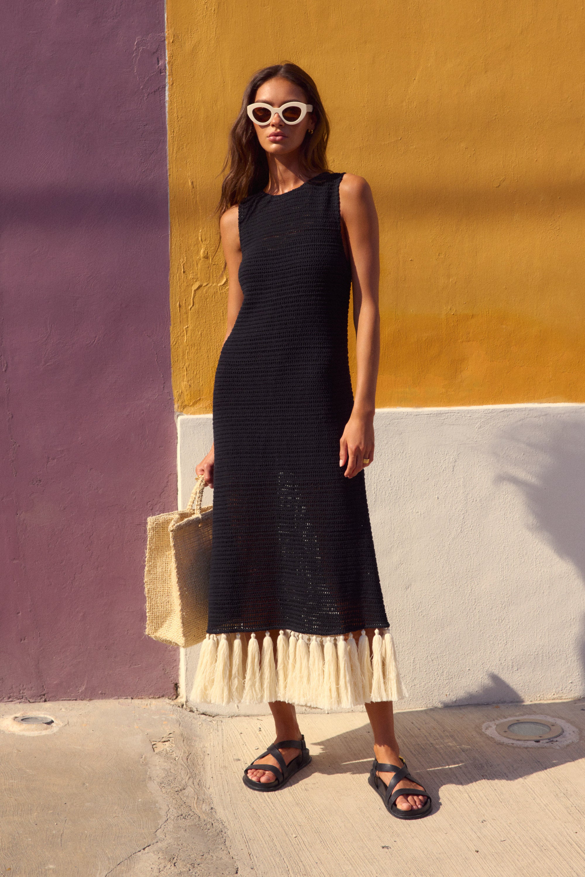 Honey One Piece In Black – Mister Zimi