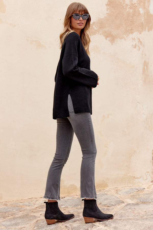 Ember Jumper In Black